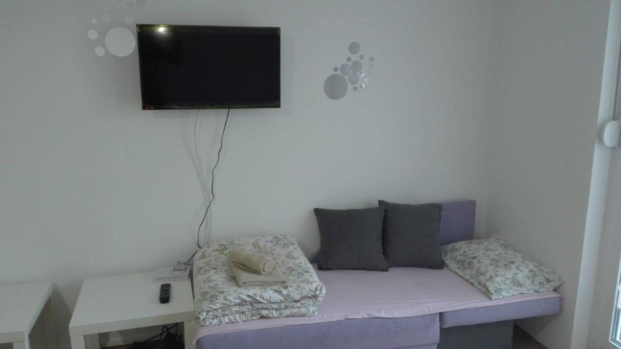 Appartamento Riva,Temerin Buitenkant foto