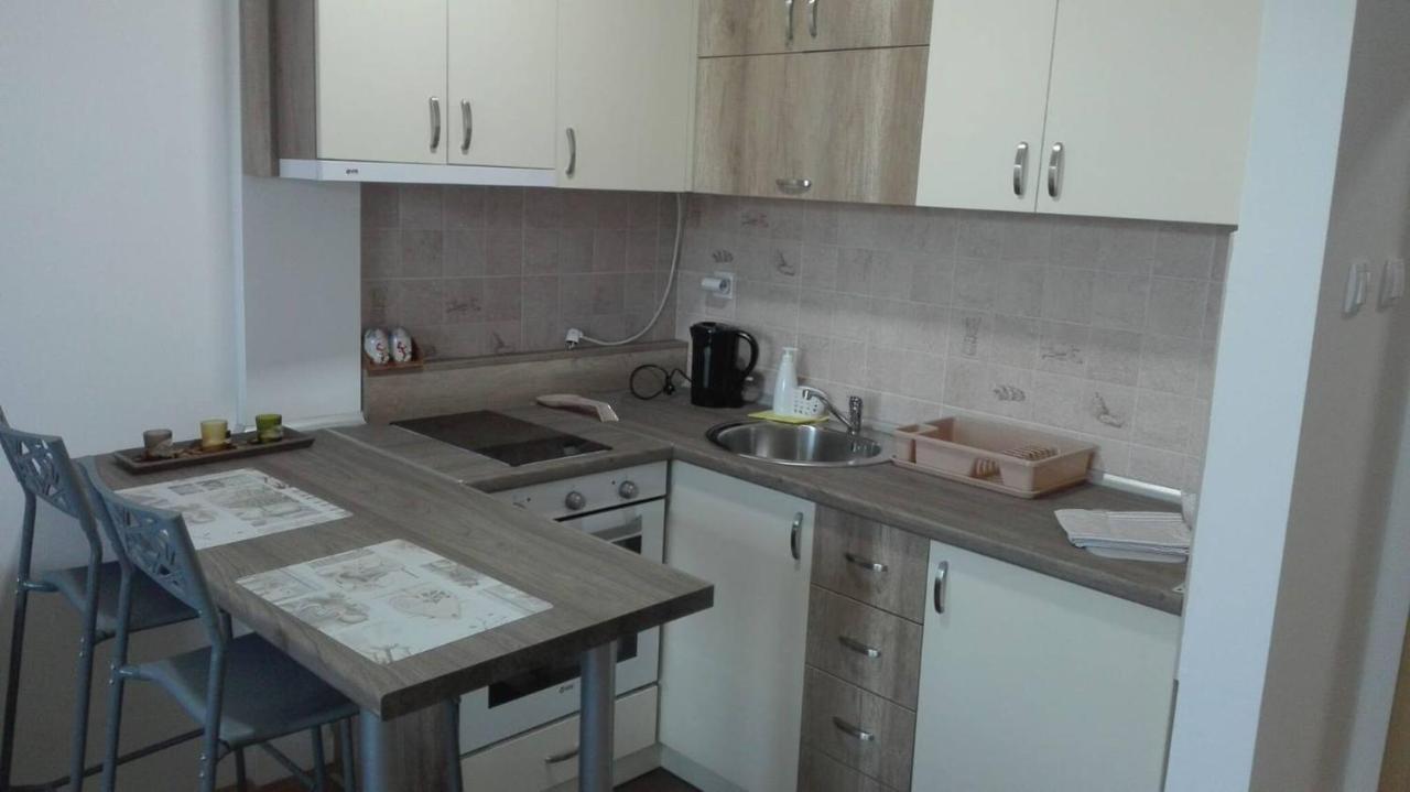Appartamento Riva,Temerin Buitenkant foto